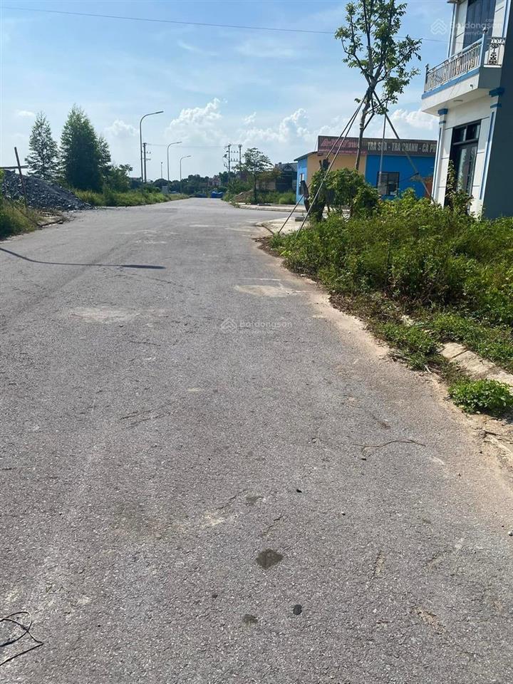 Bán nhiều lô đất quanh khu công nghiệp tân hưng, lạng giang chuẩn bị đi vào hoạt động nhộn nhịp