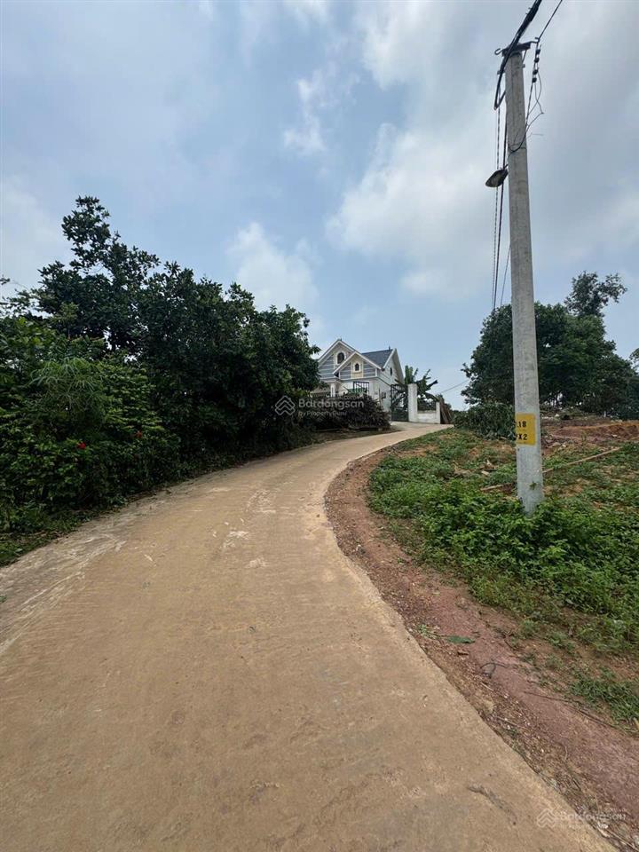 Bán đất 768m2 phúc xuân, trung giã, hà nội  giá chỉ 1.8 tỷ, ô tô thông, sổ sẵn giao dịch