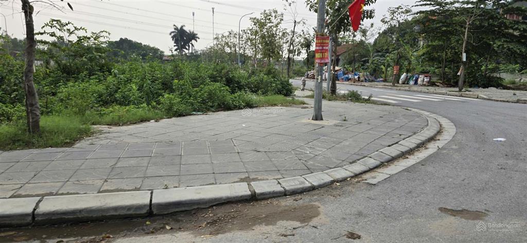 Bán đất thiết ứng thư lâm hà nội, 90m mt 8.5m giá 5 tỷ, ô tô gần, gần khu đấu giá