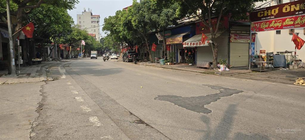 Bán đất thiết ứng thư lâm hà nội, 90m mt 8.5m giá 5 tỷ, ô tô gần, gần khu đấu giá