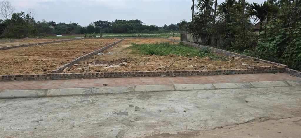 Bán đất phúc xuân  trung giã, đường thông, vỉa hè 6m, 210m2, mt 7m, chào bán 1.9 tỷ, du lịch