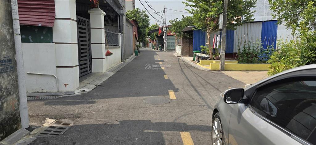 Bán đất đình trung thư lâm, 43m, mt 5m, giá 2,6 tỷ , ngõ ô tô vào tiện ích đầy đủ!