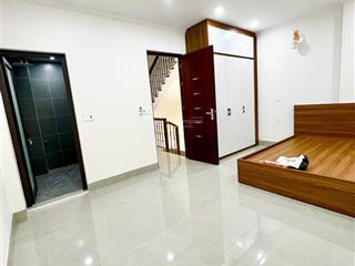 Cho thuê cả căn mới hoàn thiện tại sing garden có 6 phòng ngủ