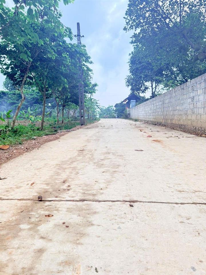 Chính chủ cần bán đất lương sơn, hòa bình, dt 1473,9m2, lô góc 2 mặt tiền, sổ đỏ sang tên ngay