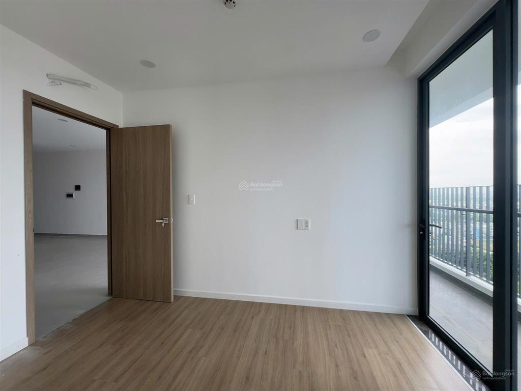 Bán căn chung cư mt eastmark 1pn +, ban công rộng 63m2 giá full còn 3tỷ, view sông, thoáng