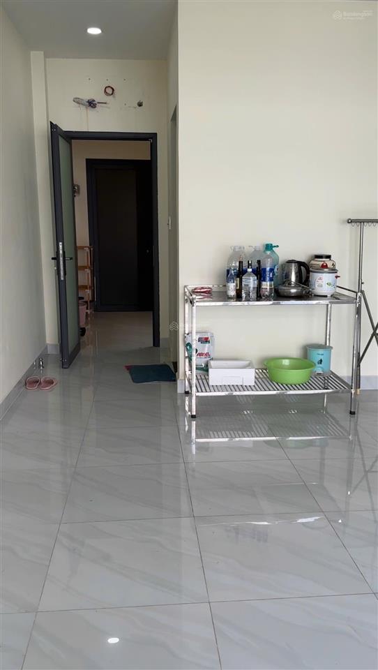 Cho thuê phòng ban công rộng, nội thất đầy đủ 50m2, gò cát, nguyễn duy trinh, quận 9 chỉ 3tr