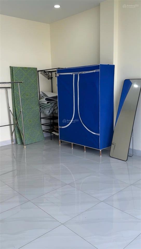 Cho thuê phòng ban công rộng, nội thất đầy đủ 50m2, gò cát, nguyễn duy trinh, quận 9 chỉ 3tr
