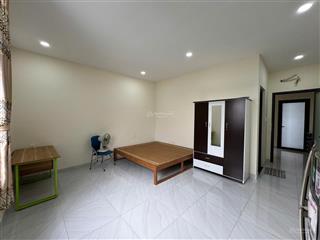 Cho thuê phòng có nt khép kín 30m2 giá 3tr, bao hết phí, bao mát, giờ tự do