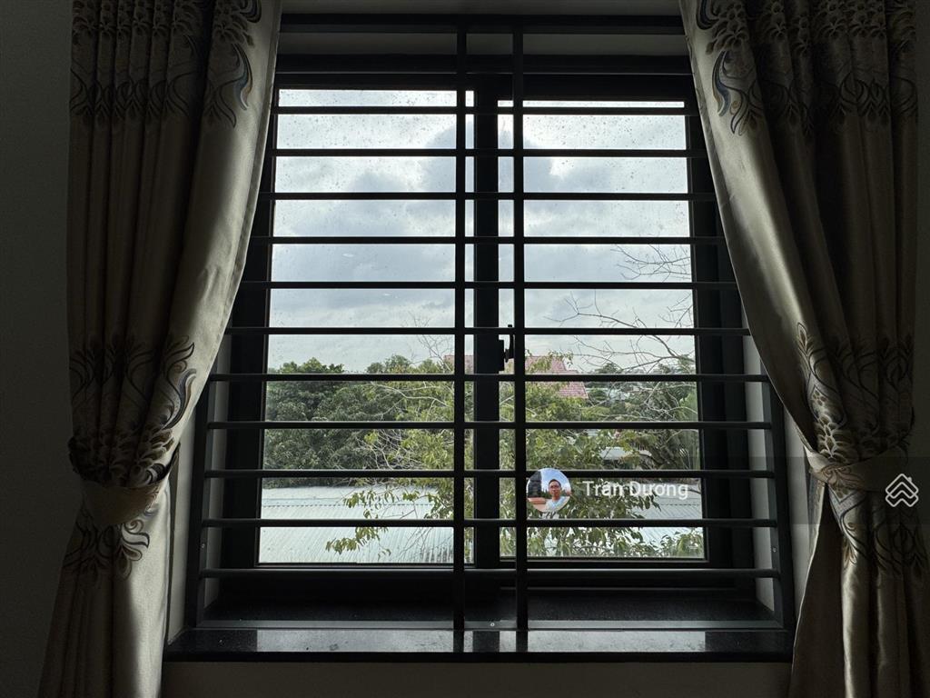 Cho thuê phòng 30m2 giá 3tr, nguyễn duy trinh, phú hữu, bao hết phí, bao mát, giờ tự do