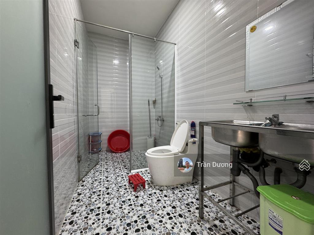 Cho thuê phòng 30m2 giá 3tr, nguyễn duy trinh, phú hữu, bao hết phí, bao mát, giờ tự do