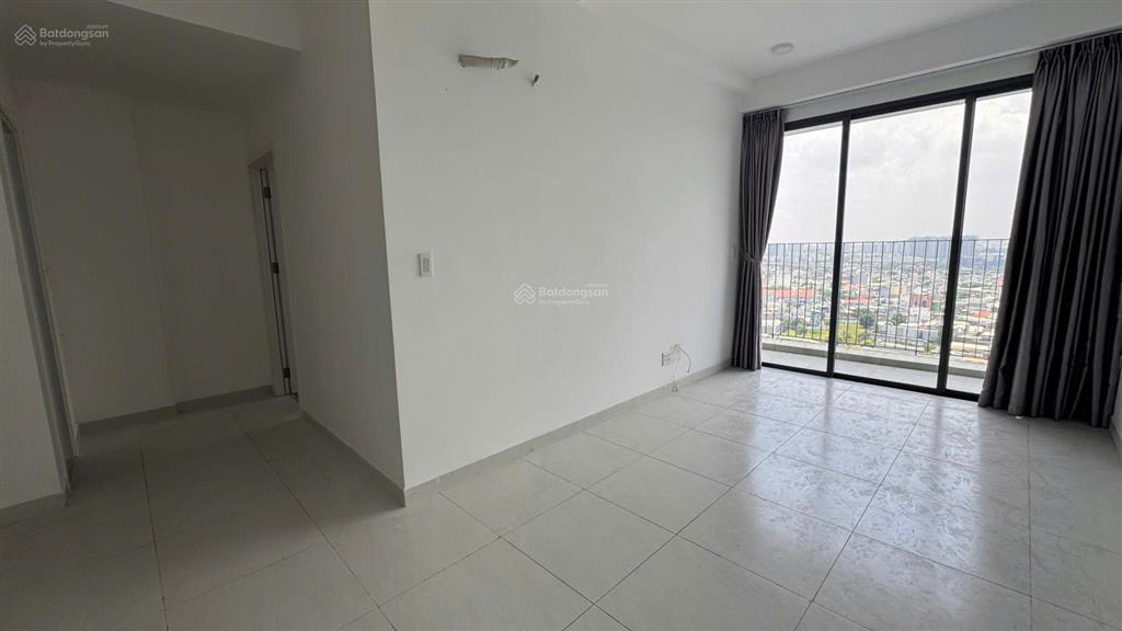 Cho thuê căn hộ ricca 3pn, 3wc, 120m2  nội thất cơ bản  đã lắp rèm  chỉ 10 triệu/tháng