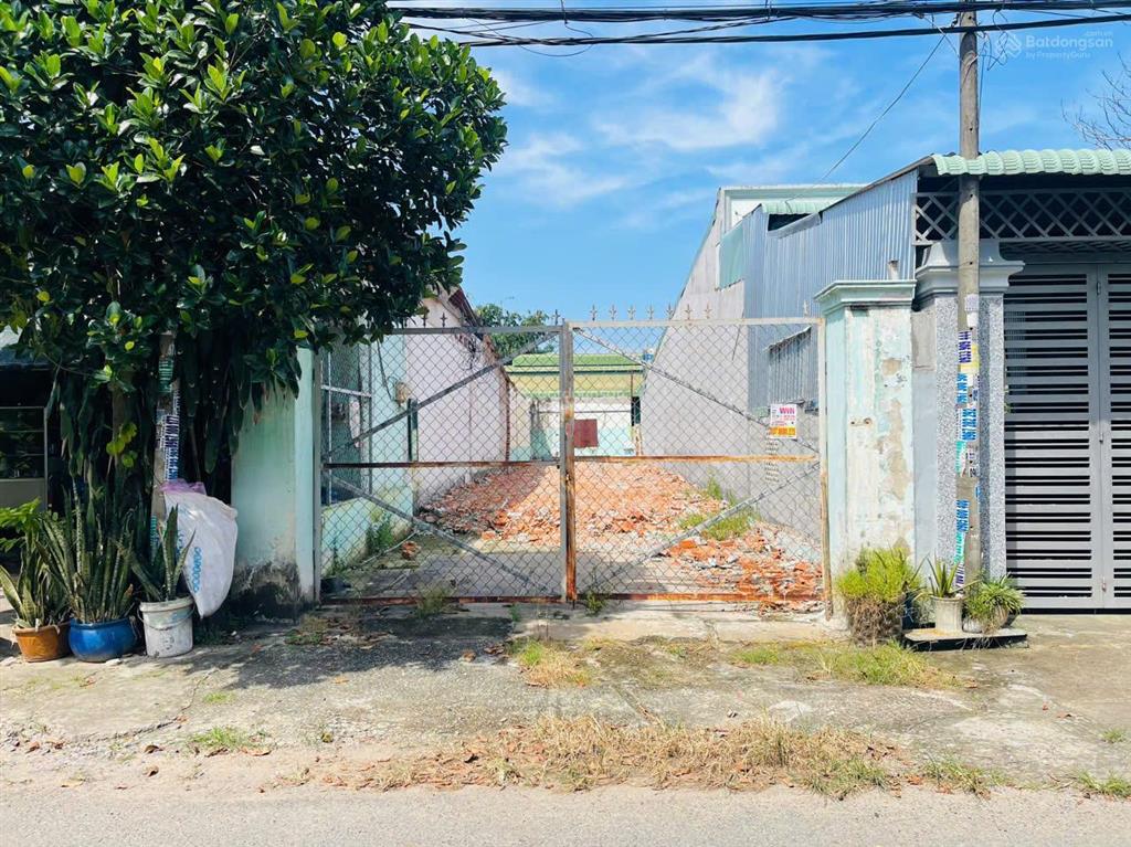 181m² đất mặt tiền đường nhựa thị trấn củ chi chỉ 580 triệu