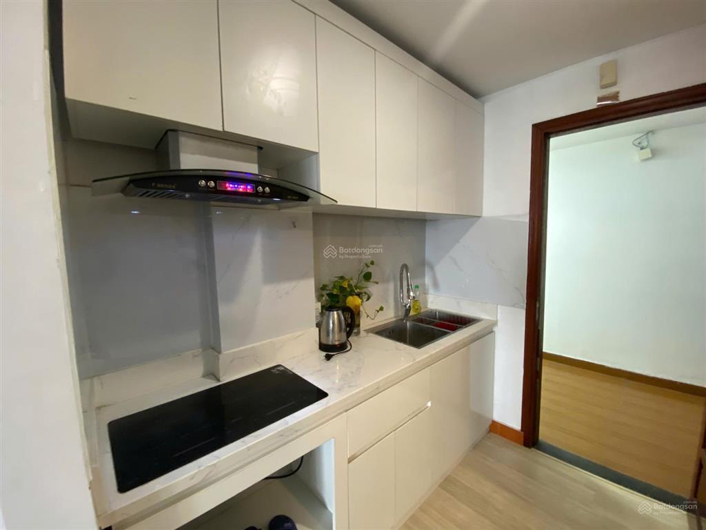 Cho thuê khách sạn / tòa căn hộ 6 tầng (500m2)  gần trung tâm