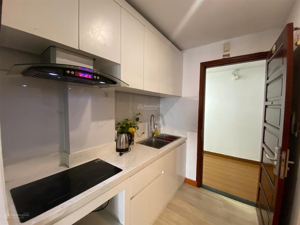 Cho thuê khách sạn / tòa căn hộ 6 tầng (500m2)  gần trung tâm