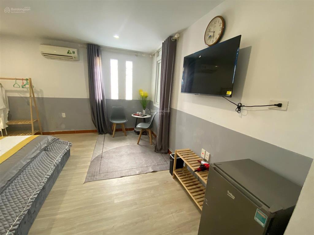 Cho thuê khách sạn / tòa căn hộ 6 tầng (500m2)  gần trung tâm