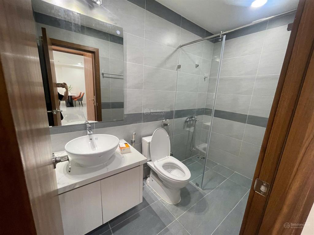 Mai anh leasing  cho thuê căn hộ lakeside a704