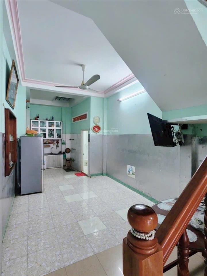 Nhà hẻm 3 tầng dt68,3m hoàn công 162m khu phố hàn bạch đằng nha trang đường oto thông 4m giá 7,5ty