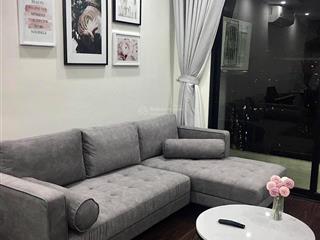 Chính chủ bán căn 69m2 ngủ ban công đông nam cực đẹp view thoáng vĩnh viễn, căn hoa hậu cần bán