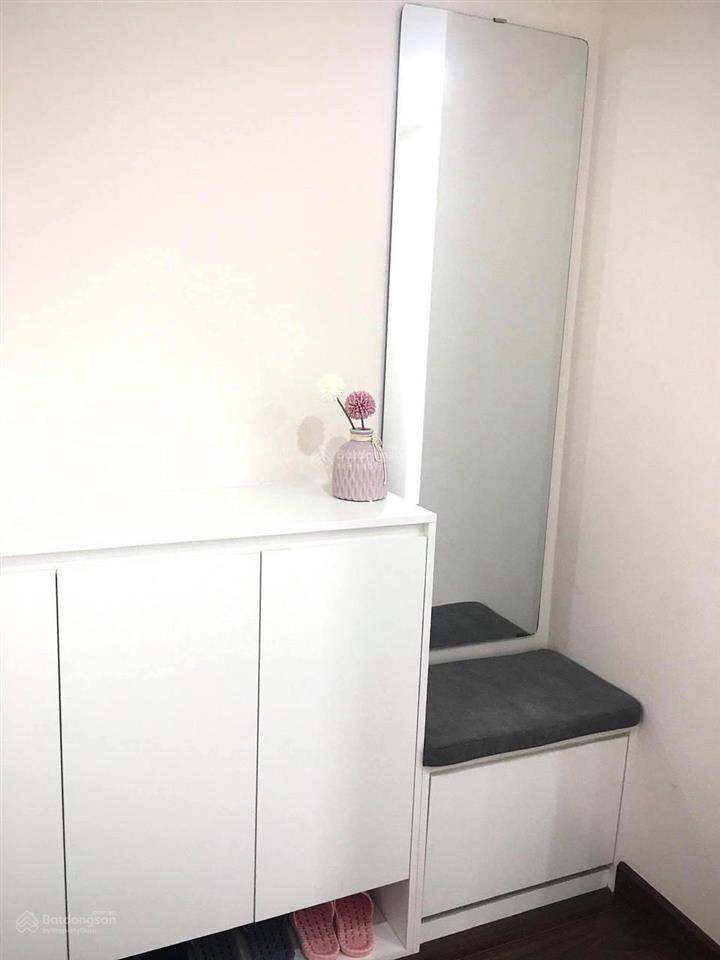 Chính chủ bán căn 69m2 ngủ ban công đông nam cực đẹp view thoáng vĩnh viễn, căn hoa hậu cần bán