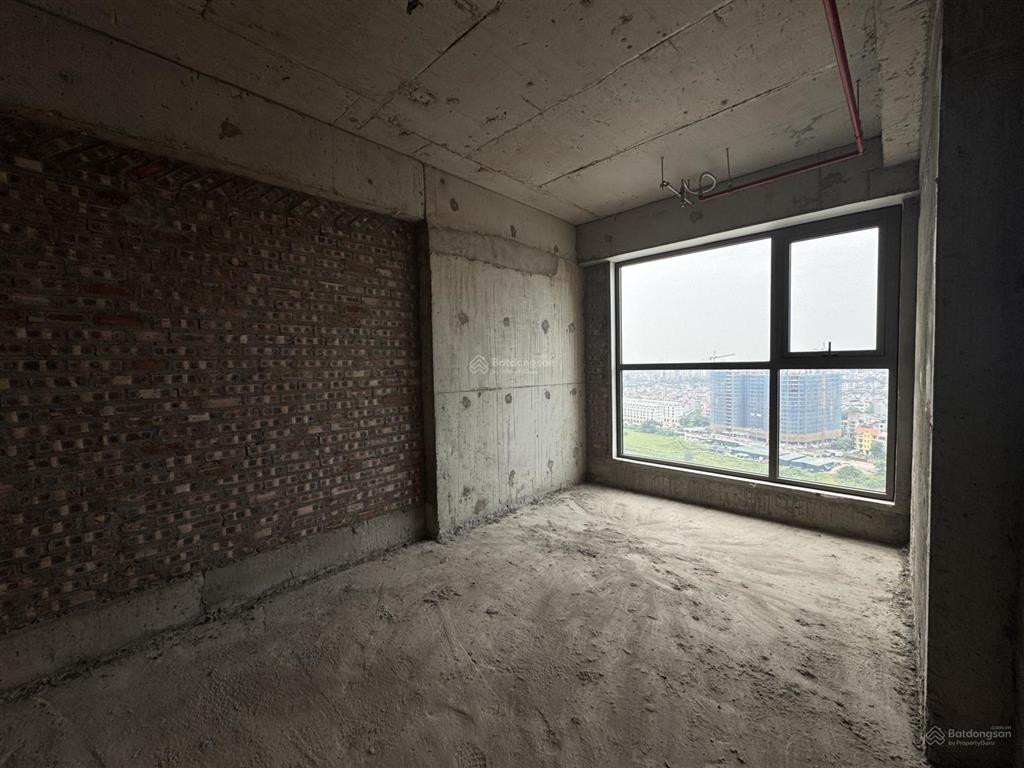 Bán duplex đông nam view hồ 238m2 cách phố 15p di chuyển hỗ trợ vay bank