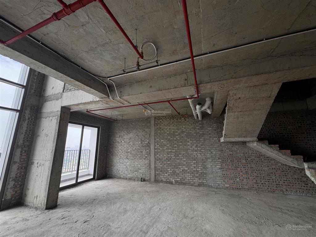 Bán duplex đông nam view hồ 238m2 cách phố 15p di chuyển hỗ trợ vay bank