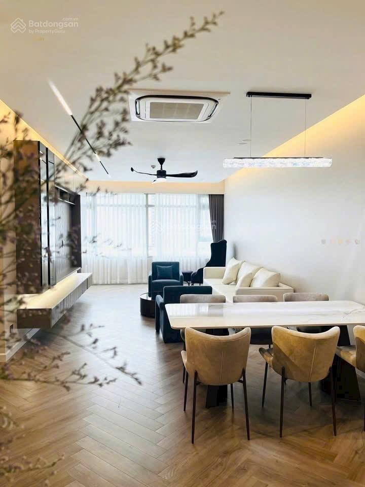 Cho thuê căn 3pn saigonpearl nhà mới 100% nội thất đẹp xịn