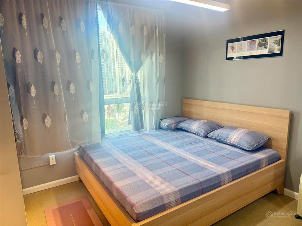 Chính chủ gửi bán căn studio the manor  giá 3,x tỷ  full nội thất đẹp