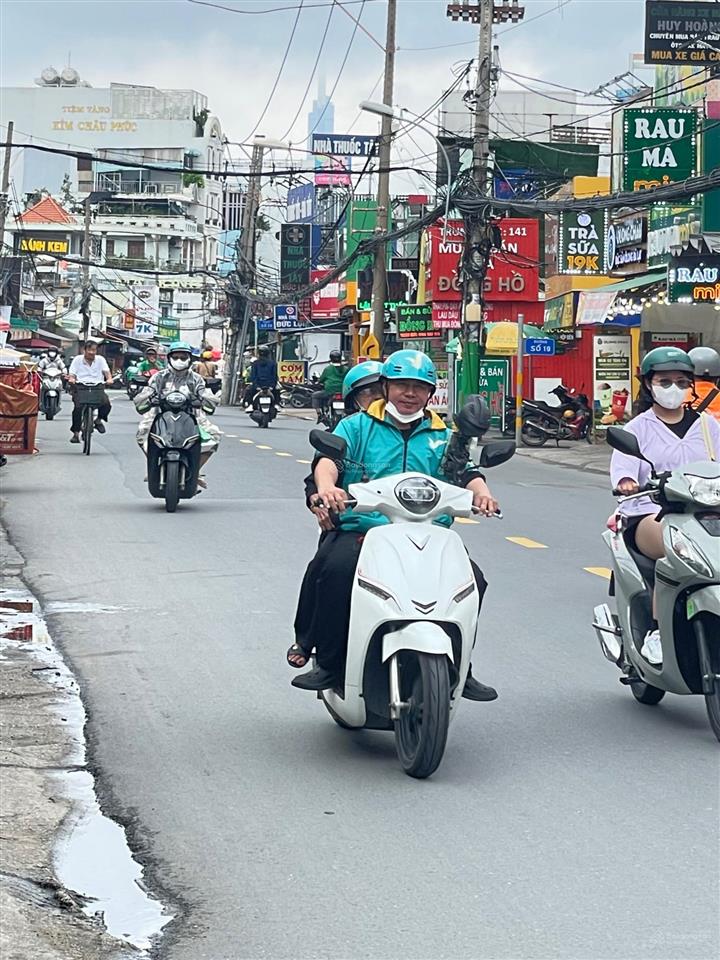 Bán nhà cấp 4, hẻm 3 gác đường nguyễn duy trinh, quận 2