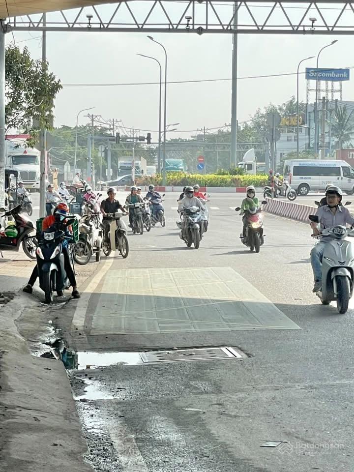 Bán đất nền biệt thự, phường phú hữu quận 9
