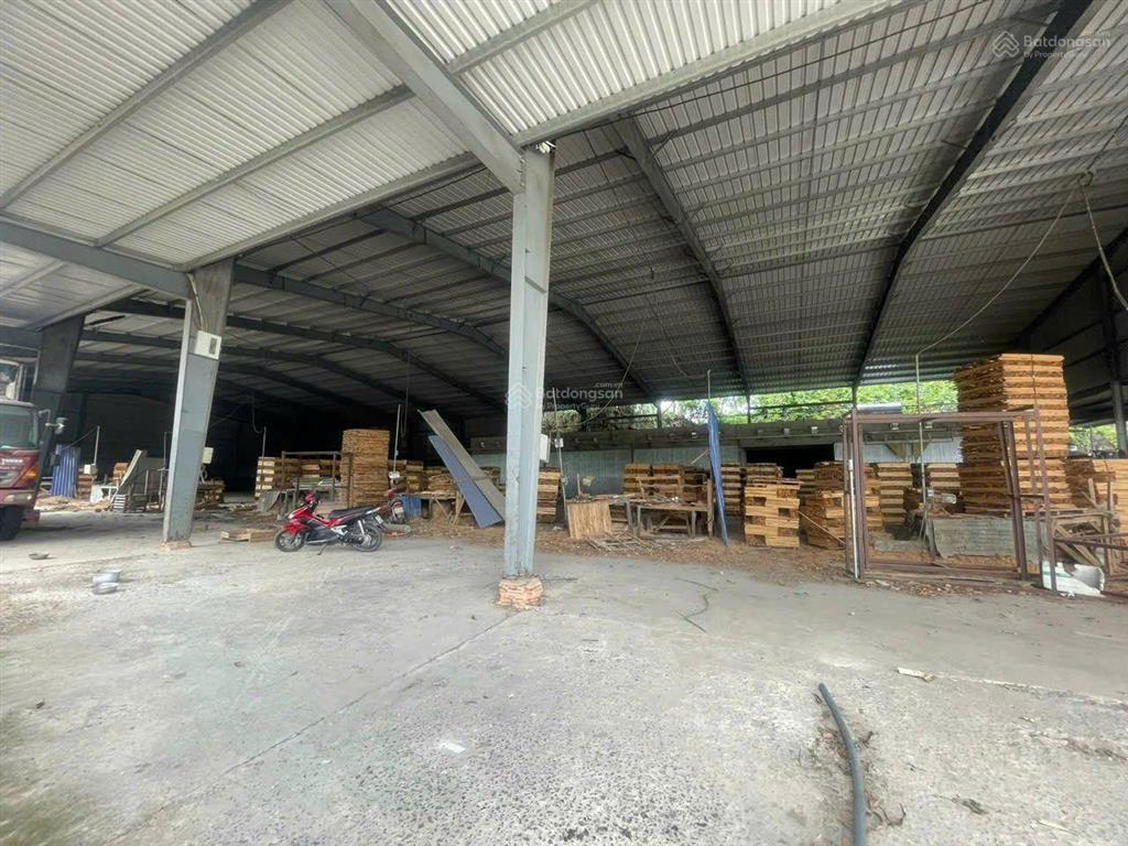 Bán đất tặng nhà xưởng sản xuất giá rẻ 8000m2. giá chỉ 14 tỷ