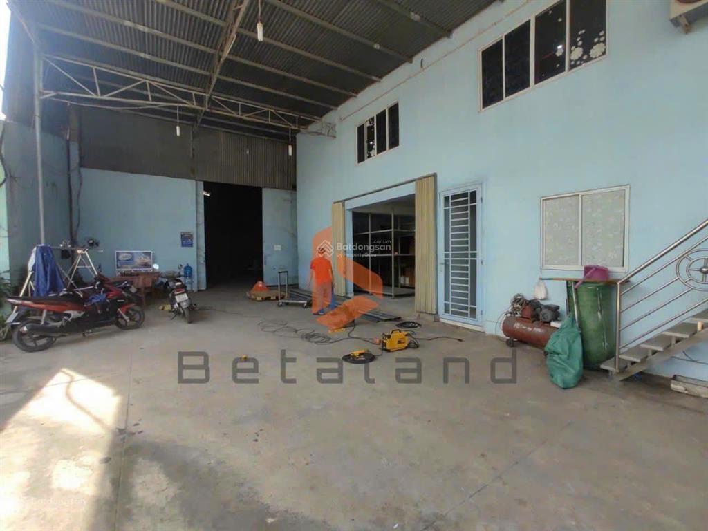 Cho thuê kho xưởng mặt tiền đường chính bắc sơn  long thành