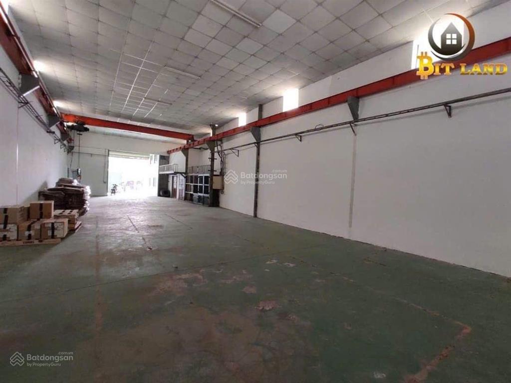 Cho thuê nhà xưởng cơ khí mặt tiền đường lớn long bình tân