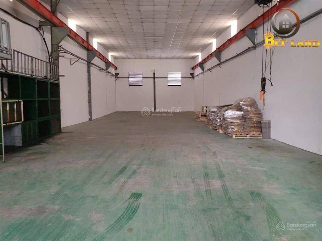 Cho thuê nhà xưởng cơ khí mặt tiền đường lớn long bình tân