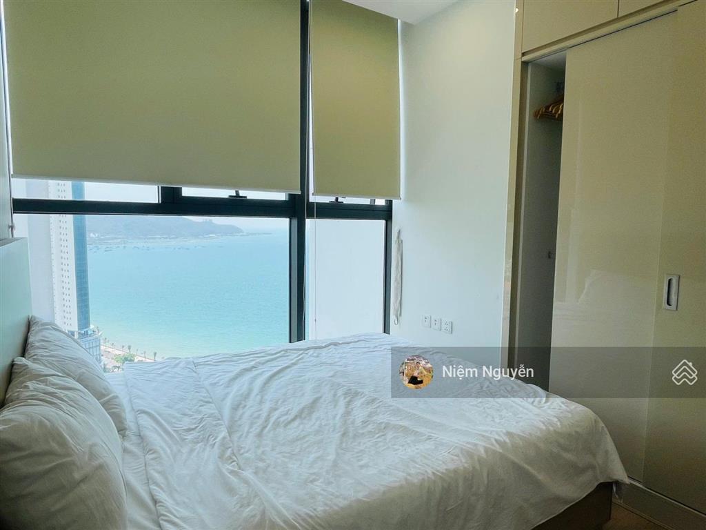 Bán căn hộ view biển, 2 phòng ngủ seniabay, 26 phạm văn đồng, nha trang, chờ ra sổ đỏ lâu dài