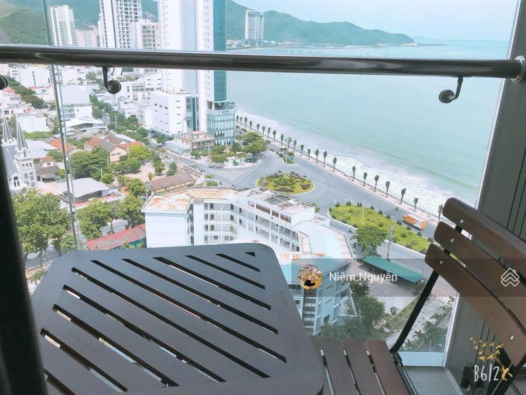 Bán nhanh căn hộ 1pn+ scenia bay nha trang  dt 64m2  ban công view đông bắc  4,2 tỷ