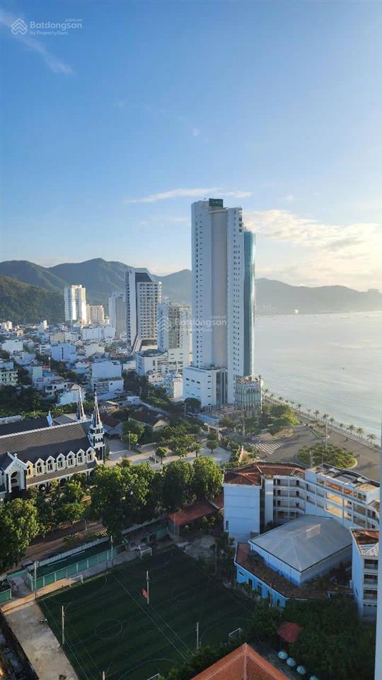 Bán căn hộ scenia bay 2pn tầng cao, view đồng bắc đón gió biển thoáng mát, tiện ích đầy đủ, 6,6 tỷ