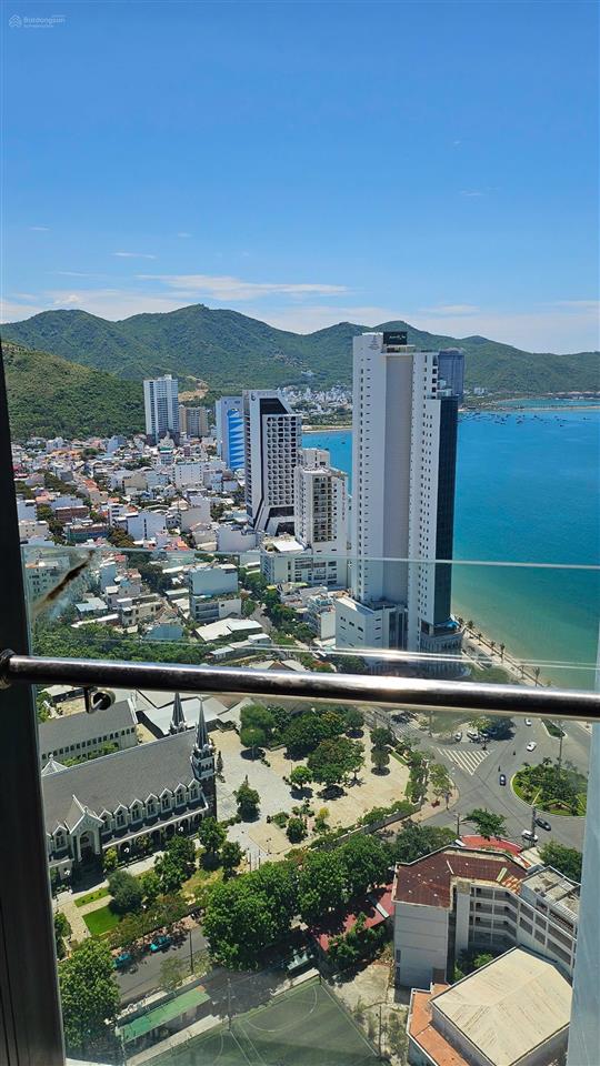 Bán căn hộ 2pn+ cao cấp scenia bay nha trang 83m2, tầng cao, view thoáng thấy biển, giá 6,3 tỷ