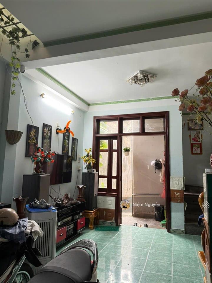 Bán nhanh nhà 3 tầng đường nguyễn thị định nhatrang dt 143,4m2, full thổ cư, gần biển, giá 12,8 tỷ