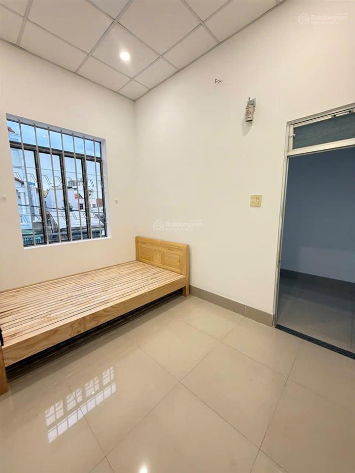 Bán nhà nguyên căn khu bàn cờ đường đinh lễ dt 98m2, mặt tiền 4,5m, full nội thất, giá 8,9 tỷ