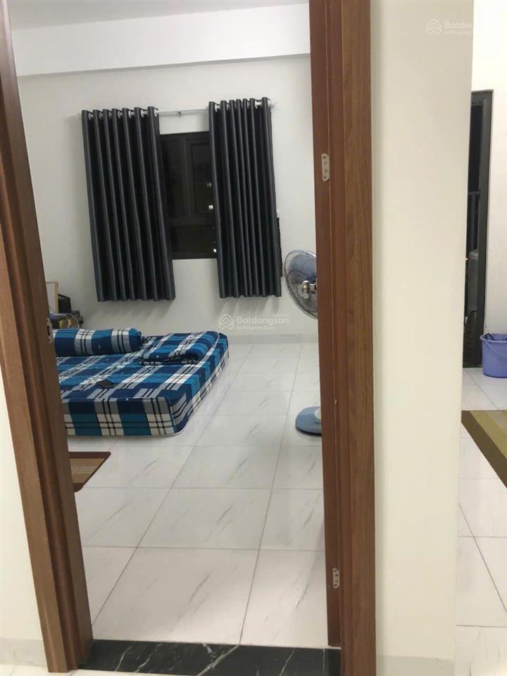 Bán gấp căn hộ 2pn xh2 vcn phước long dt 67m2, tầng cao, view sông, nội thất trống, giá 2,4 tỷ