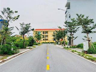 Bán lô đất mặt phố KDC Ngọc Châu Đồng Triều, ph Ngọc Châu, TP HD, 72m2, mt 4.5m, 3.x tỷ