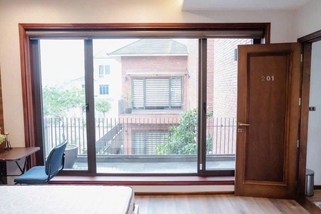 Bán căn biệt thự khu Tây Nam Cường, ph Tứ Minh, TP HD, 205.5m2, căn góc, 3.5 tầng, cực đẹp