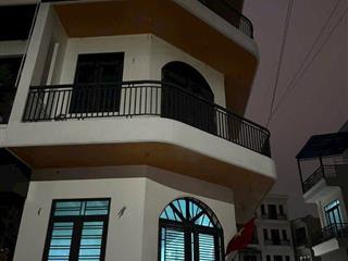 Bán căn nhà 3 tầng lô góc giáp KDC Ngọc Châu, Đông Triều, TP HD, 64.75m2, 3 ngủ, 3vs, 4.1x tỷ