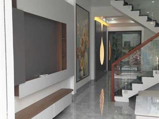 Bán căn nhà 3 tầng ngõ phố Nguyễn Hữu Cầu, ph Ngọc Châu, TP HD, 41.2m2, 3 ngủ, gần chợ Phú Lương