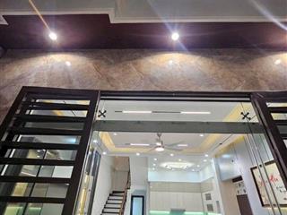 Bán nhà ngõ đường Lê Thanh Nghị, TP Hải Dương, 50m2, 3 tầng 1 tum, mt 4.8m, 3 ngủ, 3 vs, nhà đẹp
