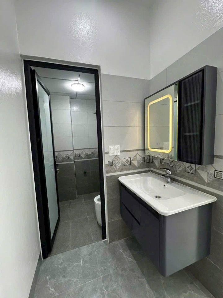 Bán nhà ngõ phố Hoàng Lộc, ph Lê Thanh Nghị, TP HD, 52m2, mt 4m, 3 ngủ, 3 vs, mt 4m, ngõ oto chỉ 3 tỷ