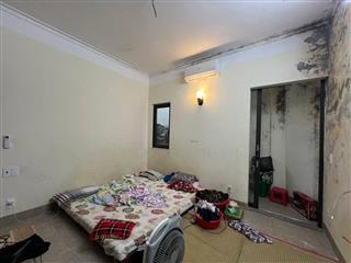 Bán nhà 2 tầng cũ ngõ phố Cựu Thành, ph Nguyễn Trãi, TP HD, 64m2, 3 ngủ, mt 4m, 2 vs