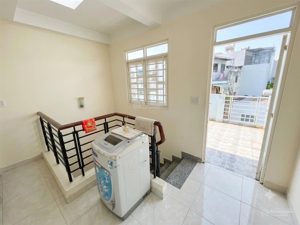 Gấp bán nhà 4 tầng  xóm đất  6,8 tỷ  125m2 dtsd