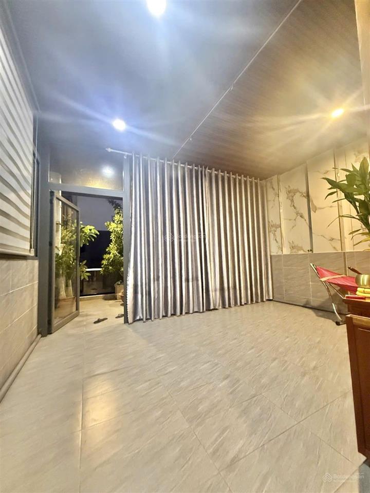 Giảm thẳng tay 4 tỷ 5m x 20m  3 tầng  bên aeon tân phú  ô tô né nhau 8 tỷ còn tâm sự