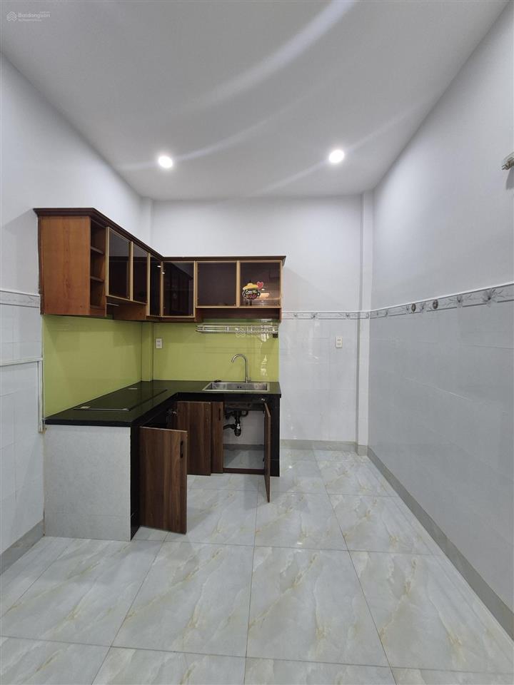 42m2  tỉnh lộ 10  ô tô đổ cửa  2 tầng  4,x tỷ